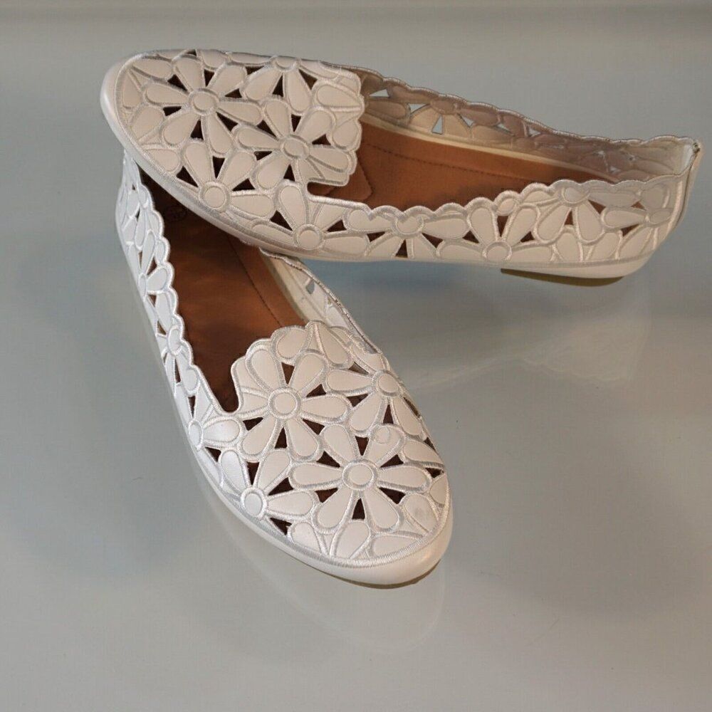 HEAWISH Womens Daisy Flower Ballet Flats Slip On Shoes Sz 11 White - Picture 3 of 12